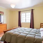 Casa Dos Amigos * Ribeira Grande
