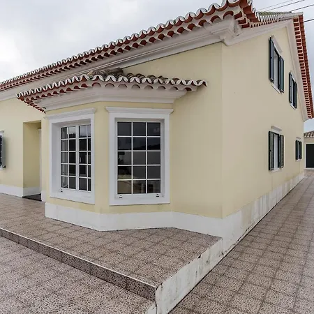 Casa Dos Amigos *